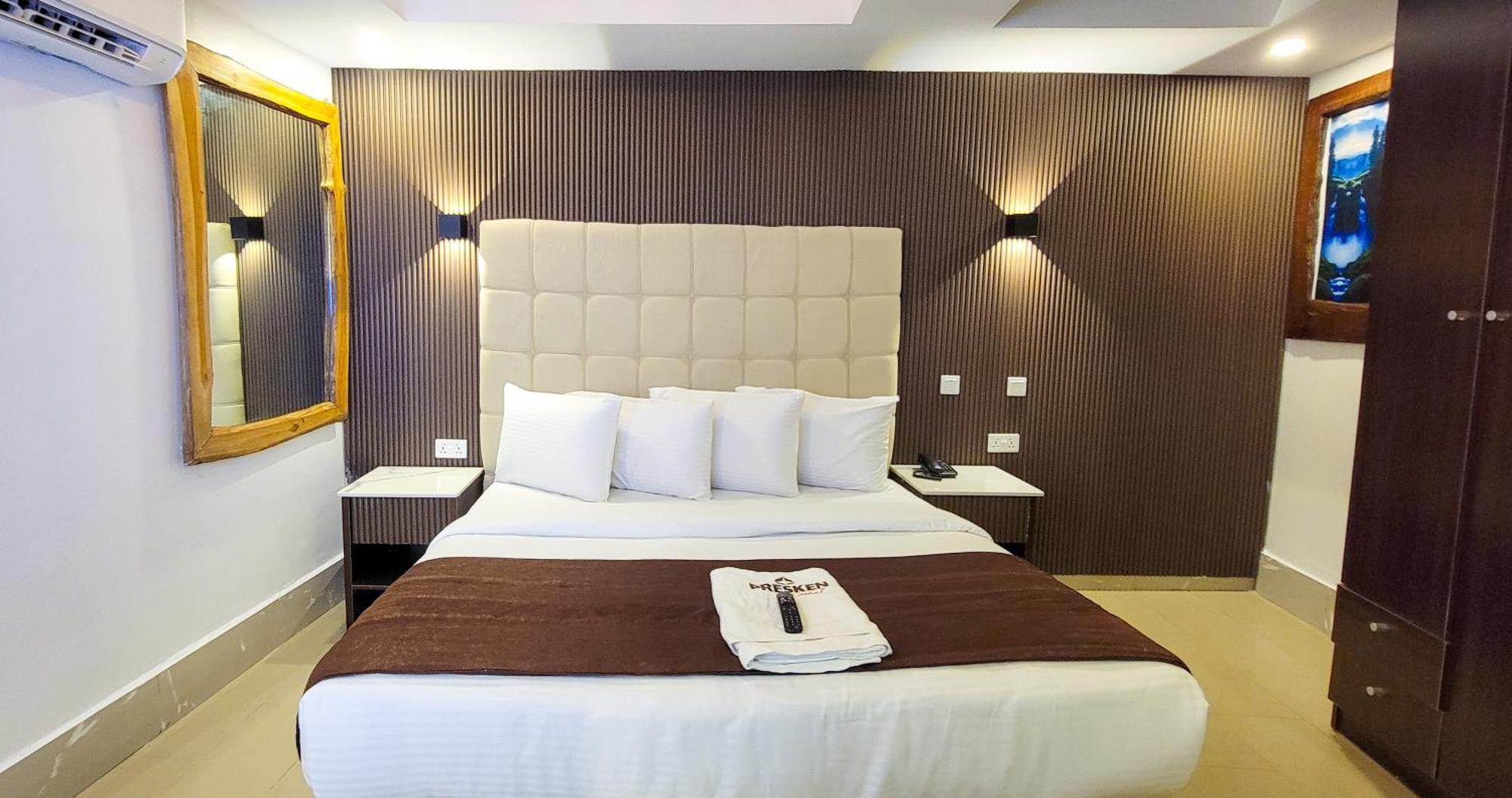 Presken Hotels Alade Avenue Ikeja Exterior photo