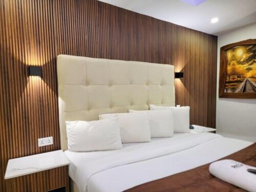 Presken Hotels Alade Avenue Ikeja Exterior photo